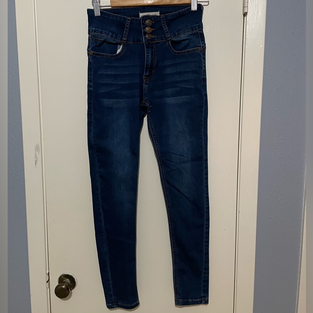 Skinny jeans